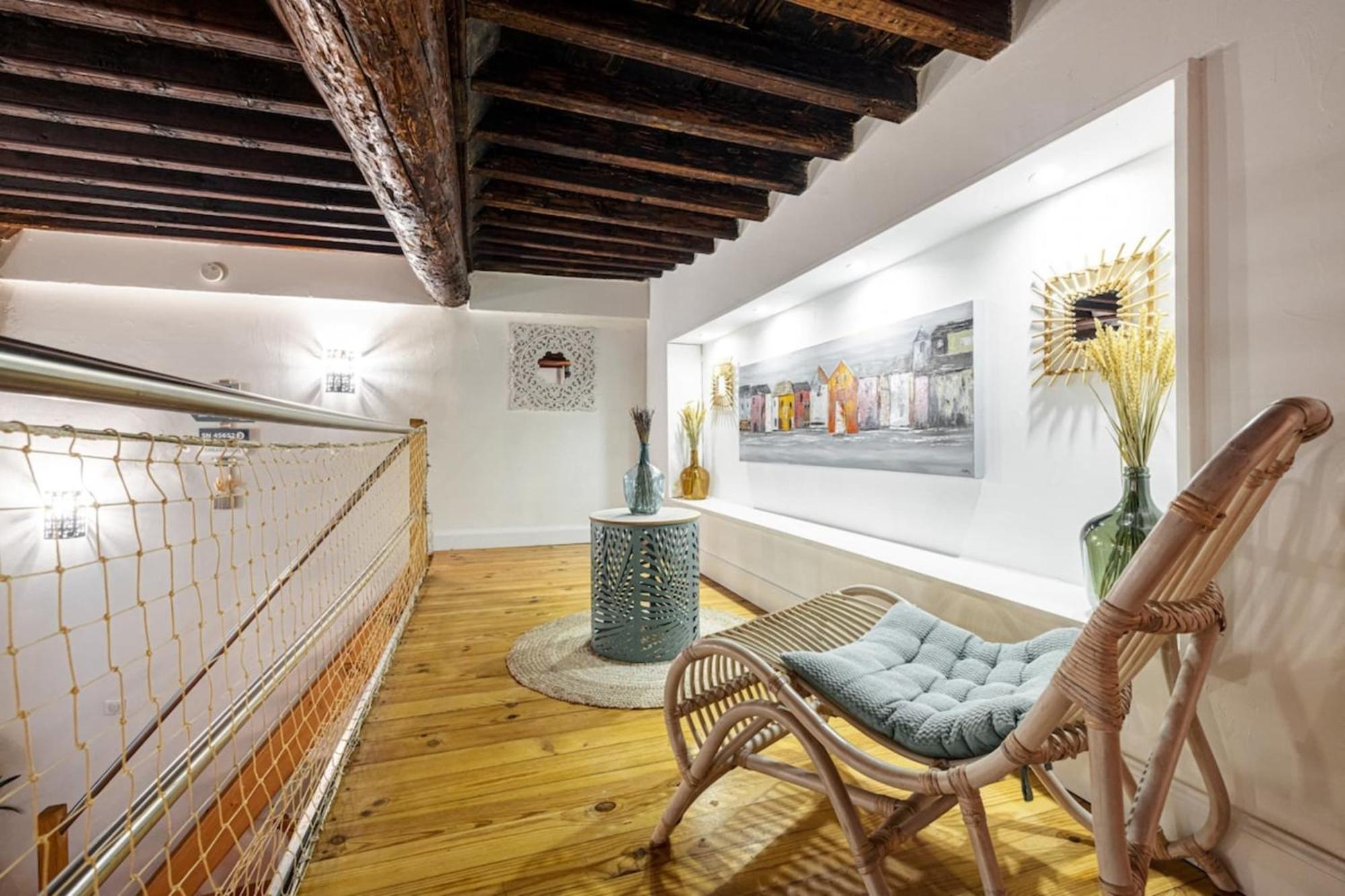 Apartment Pont Vieux - Duplex Old Town Near Place Rossetti Nizza